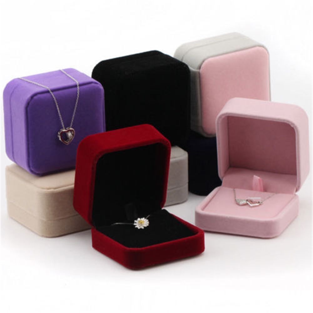 Square Red Engagement Velvet E - Body Jewelry Display ulasan dan harga