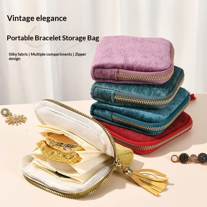 Soft Velvet Portable Jewelry S - Body Jewelry Display ulasan dan harga