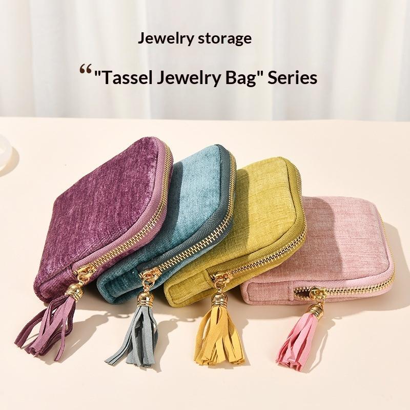 Soft Velvet Portable Jewelry S - Body Jewelry Display ulasan dan harga